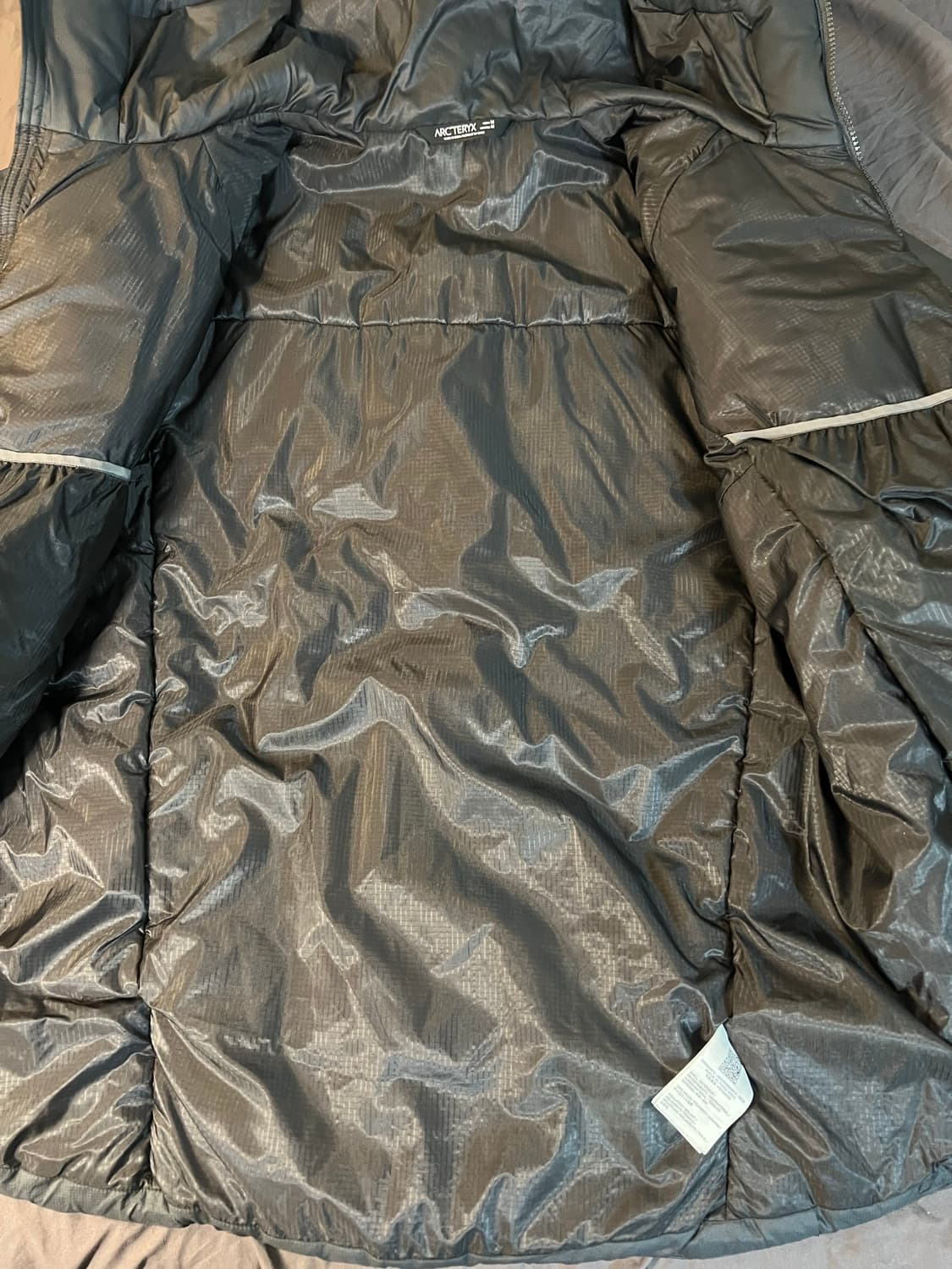 [m]아크테릭스 누클리아이 sv 파카(그래파이트) 상품이미지2