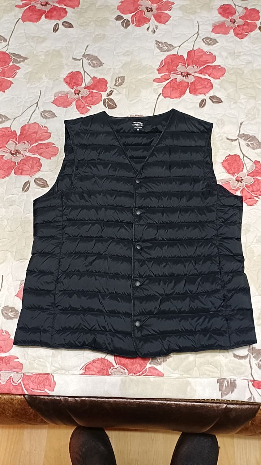 무신사 오리털경량조끼 105 가슴56 기장66 상품이미지1