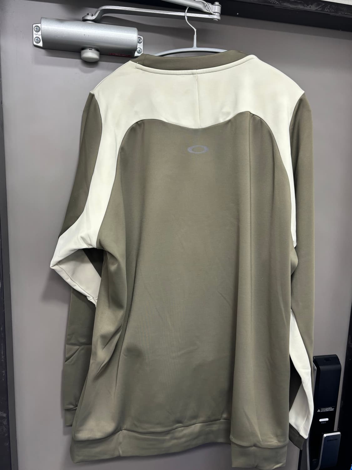 오클리 맨투맨 상품이미지2