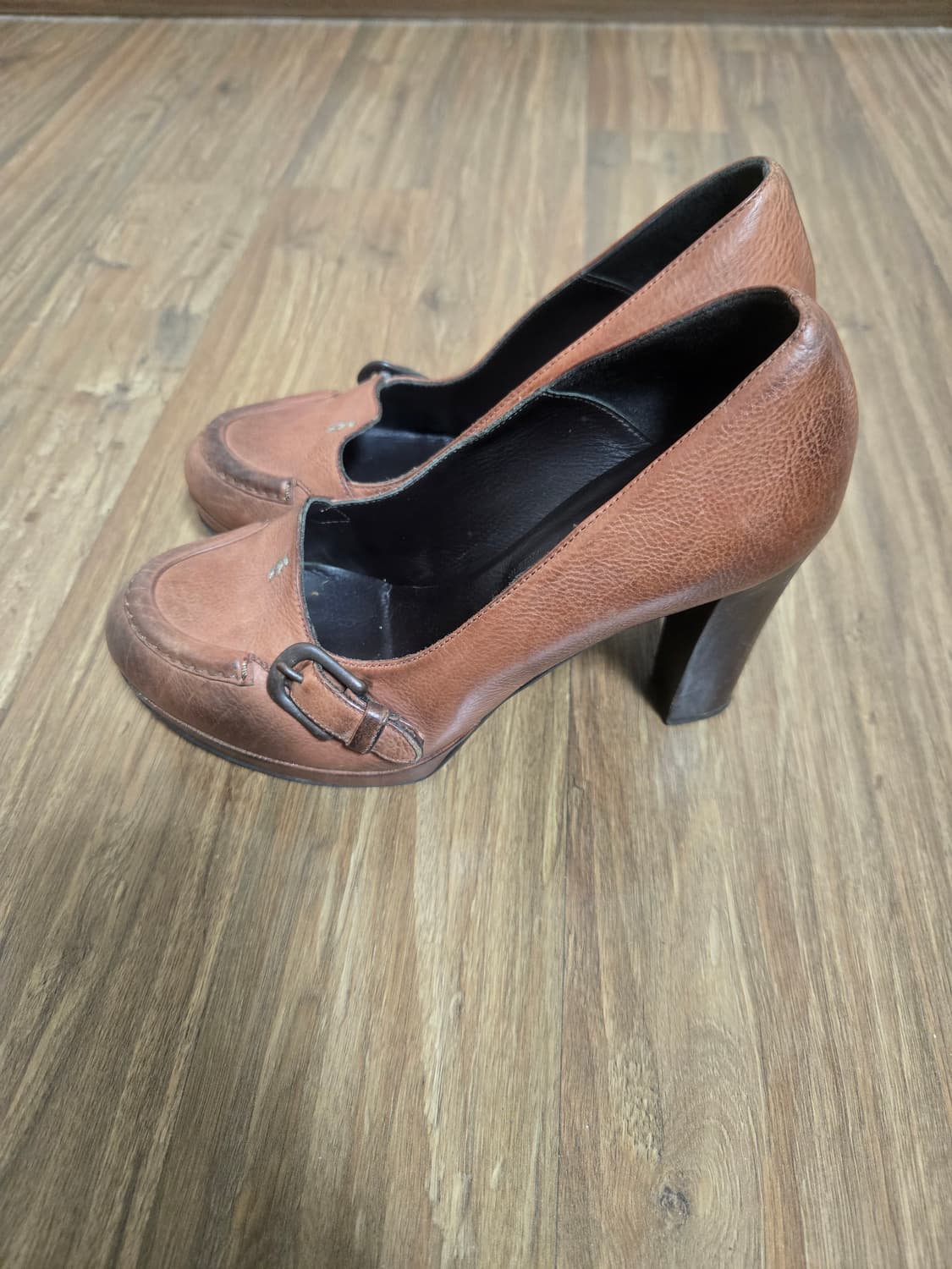 [정품] 헨리베글린 가죽 여성 구두 36 (230) 상품이미지4