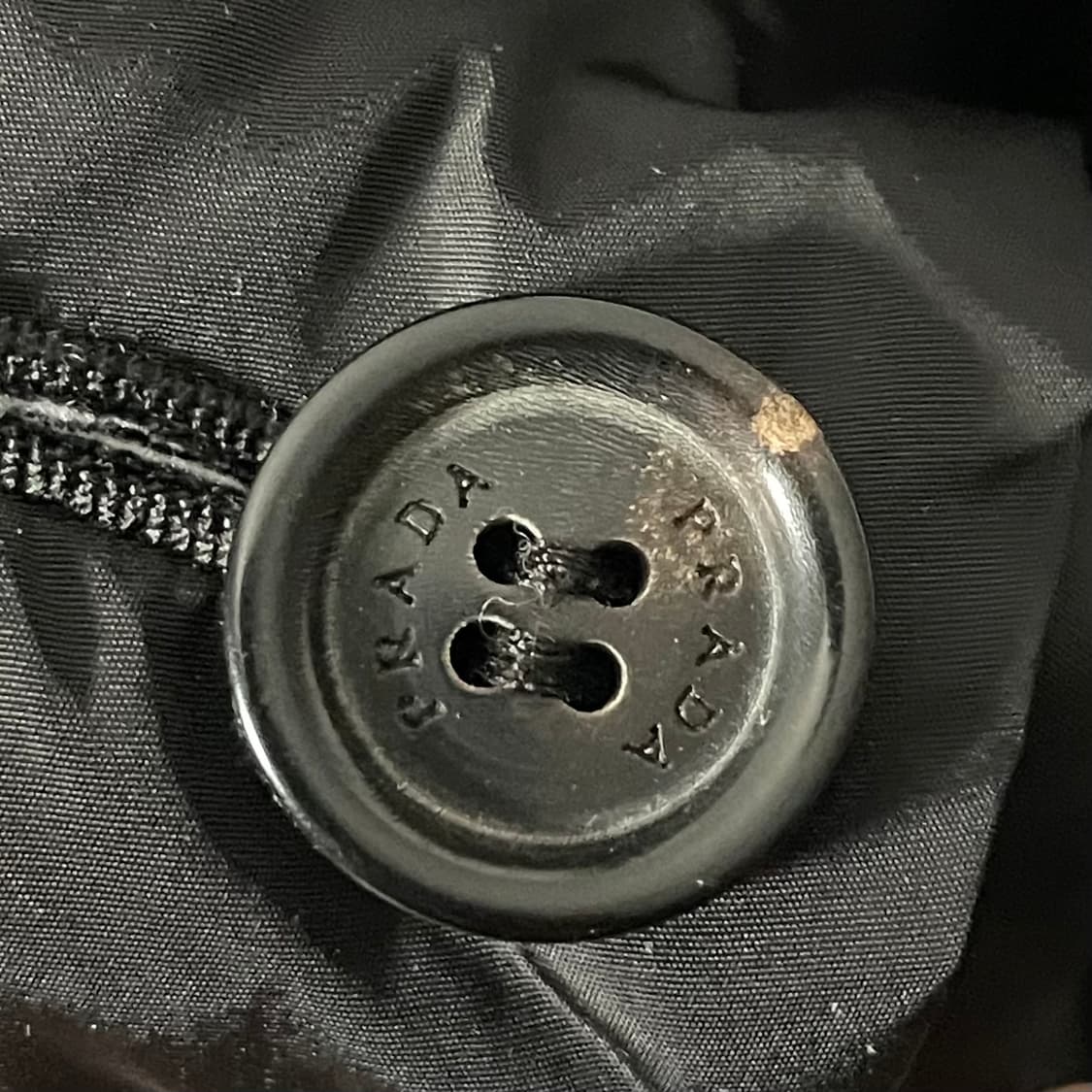 프라다 리나일론 롱 패딩 코트 (on.432)   상품이미지6