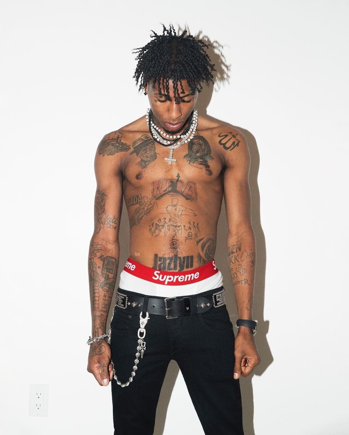 슈프림 영보이 Supreme NBA Youngboy Tee Navy 상품이미지4