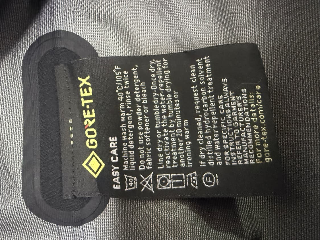 노스페이스 고어텍스 바람막이 100 상품이미지9