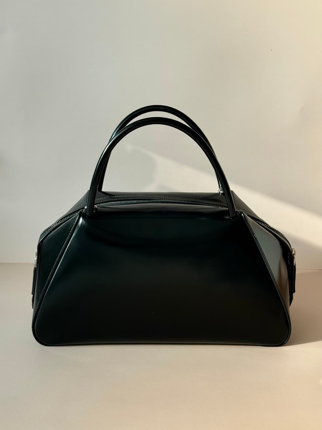 프라다 브러쉬드 레더 슈퍼노바 핸드백 상품이미지4