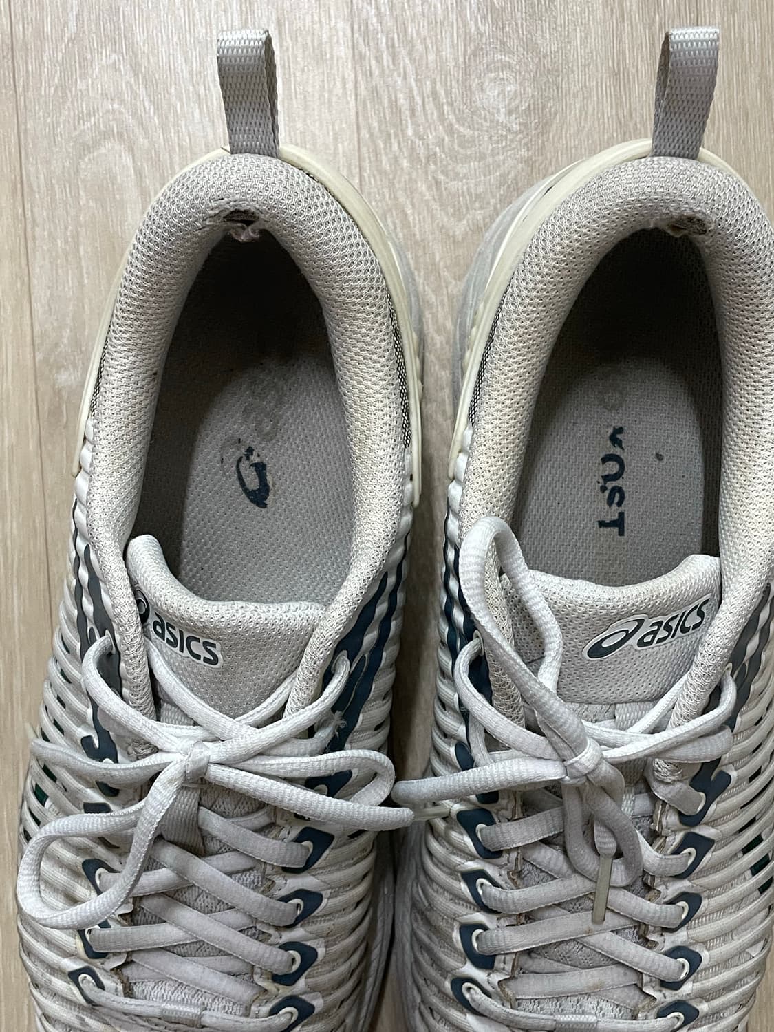 키코 아식스 젤 델바 260 상품이미지2