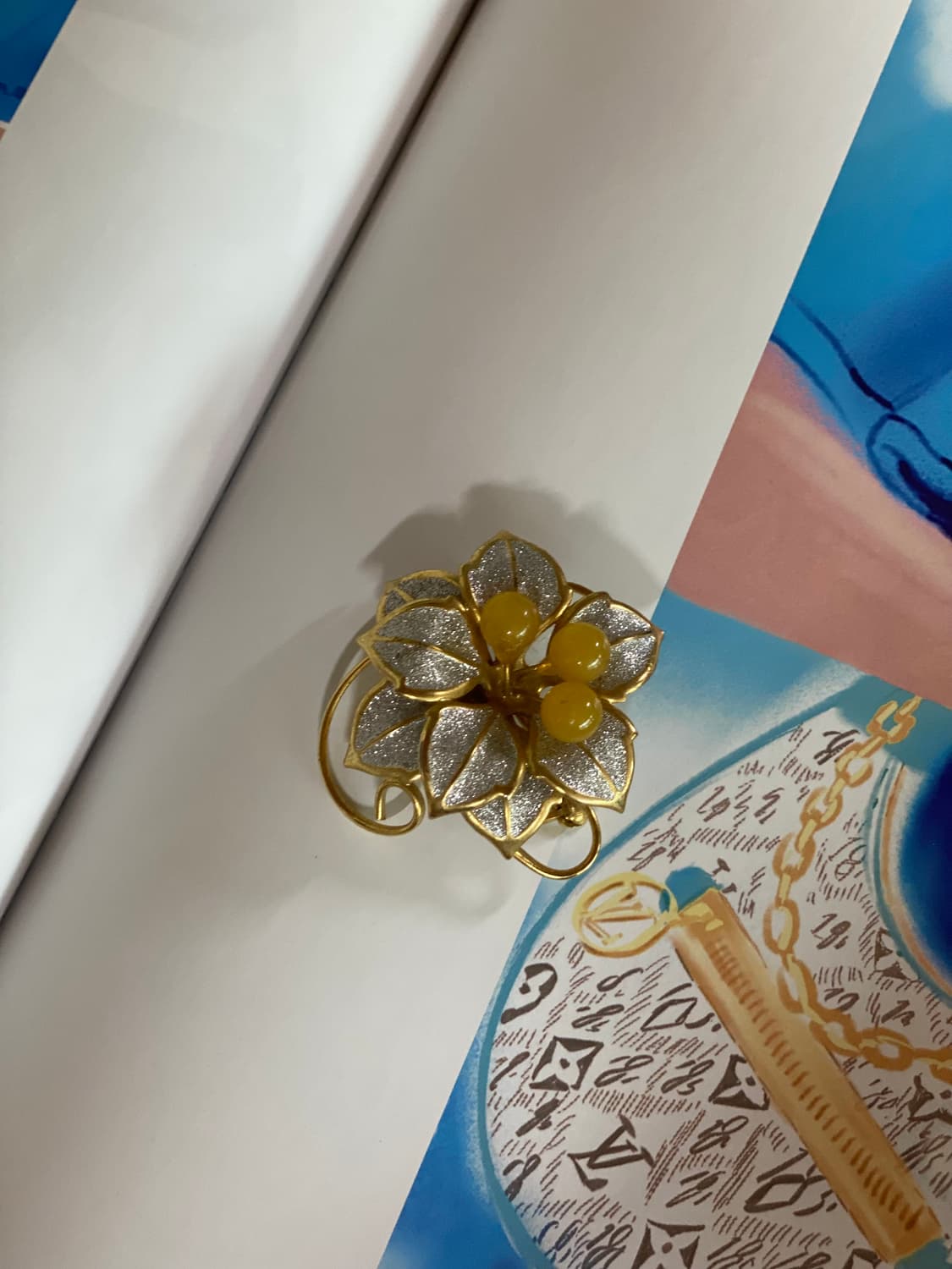 옐로우 비즈 & 골드 플라워 빈티지 브로치 상품이미지2