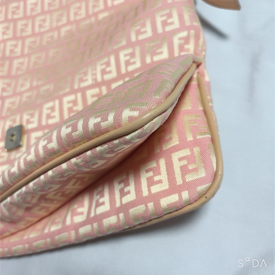 펜디 FF 로고 핑크 바게트백 상품이미지10
