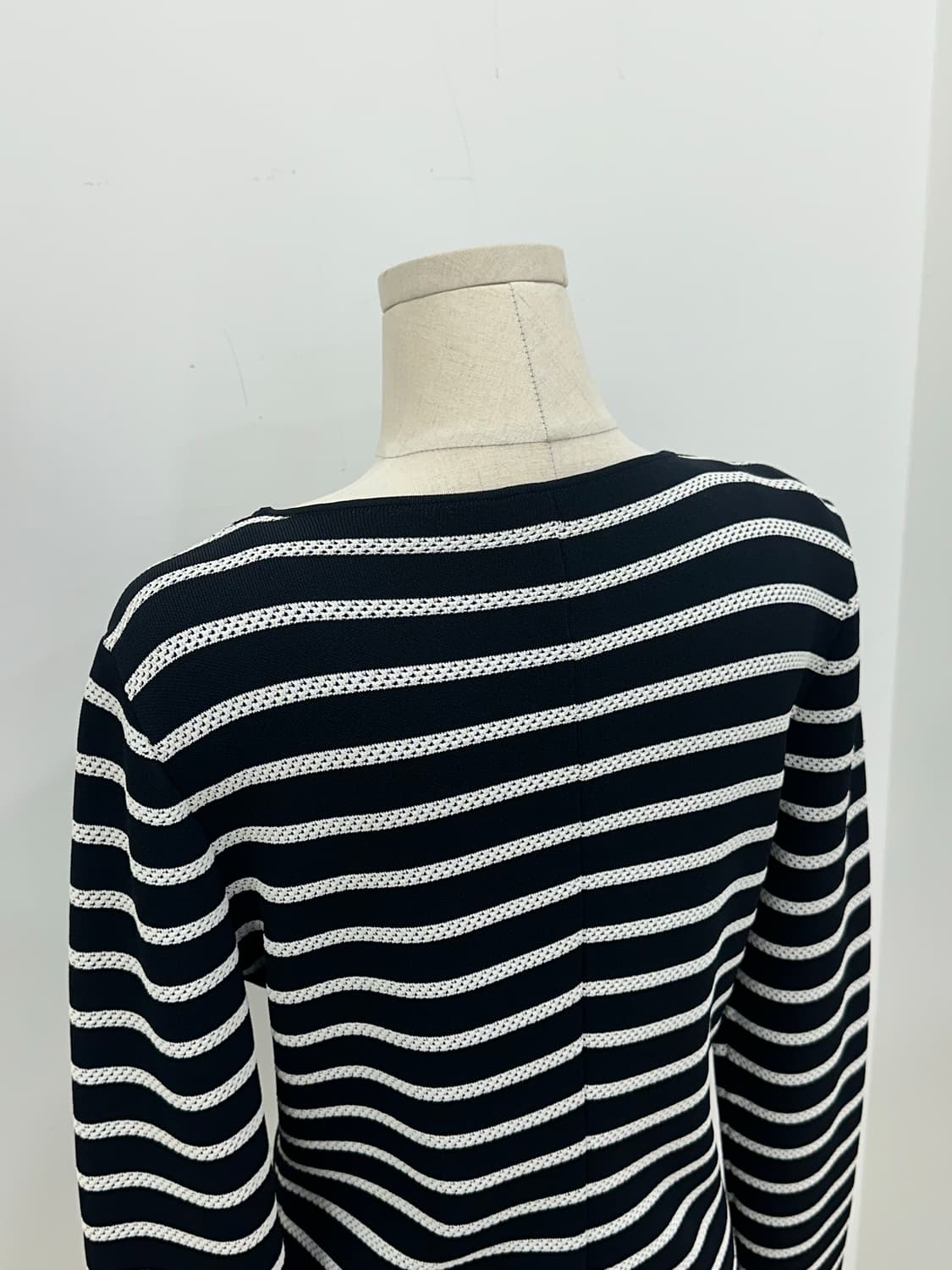 아르마니 꼴레지오니 니트 자켓 상품이미지4