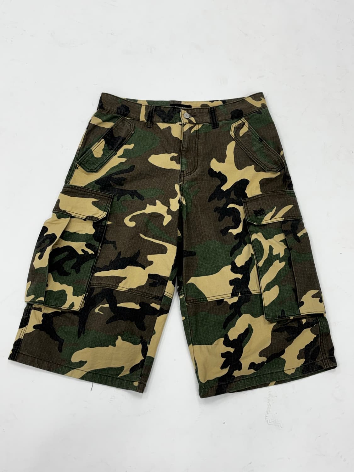 BROWNBREATH camo cargo shorts L 상품이미지1