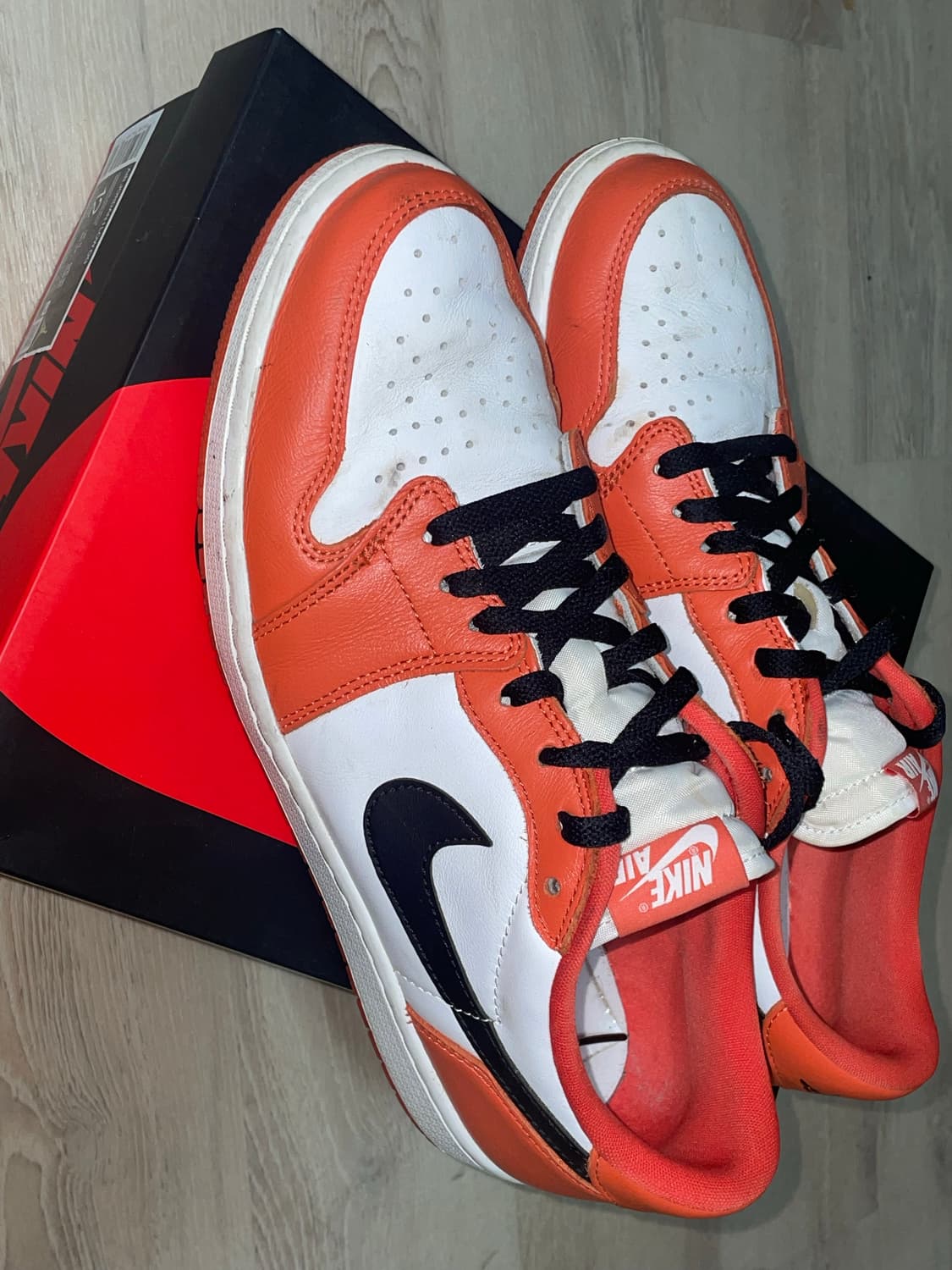 조던1 로우 OG 스타피쉬 300 상품이미지2