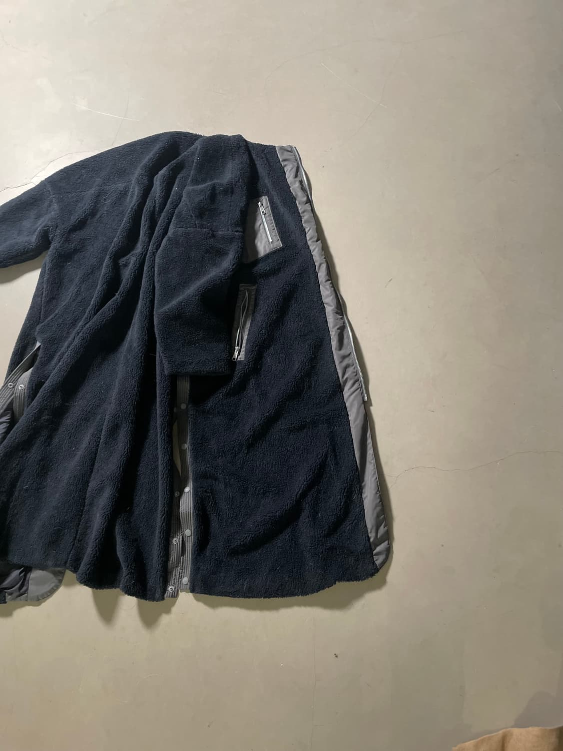 에프씨이 Recycled Boa Fleece Utility Coat 상품이미지5