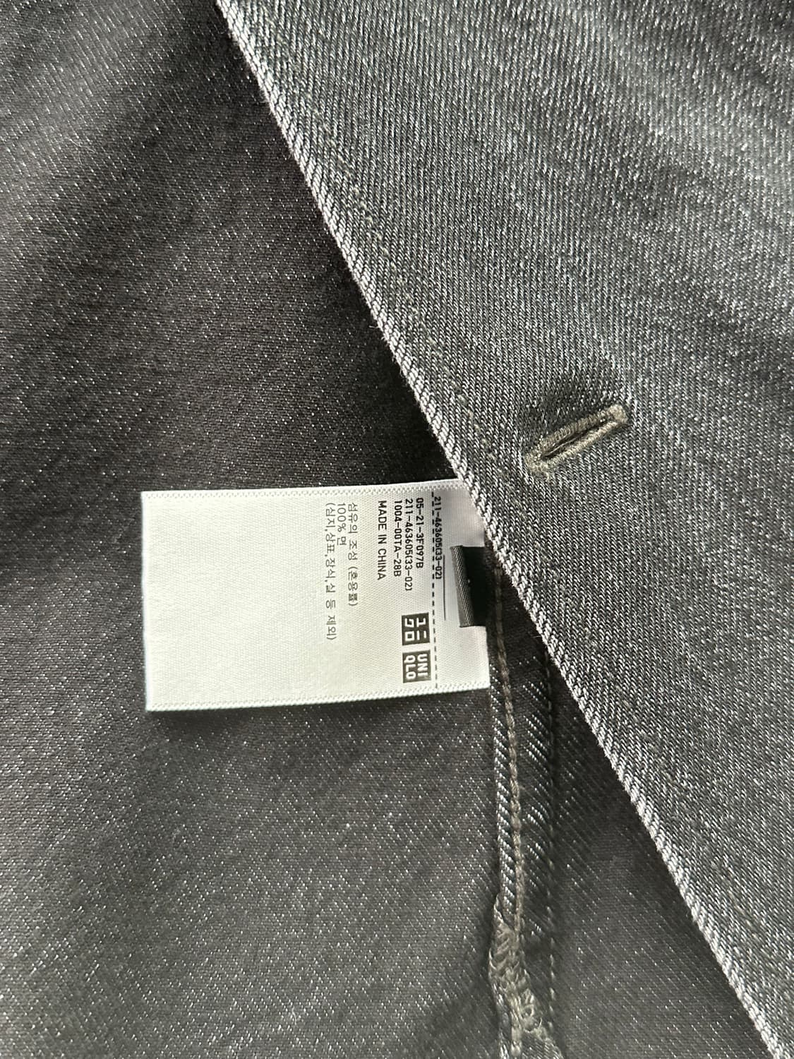 유니클로 U 데님 셔츠 자켓 블랙 M 상품이미지4