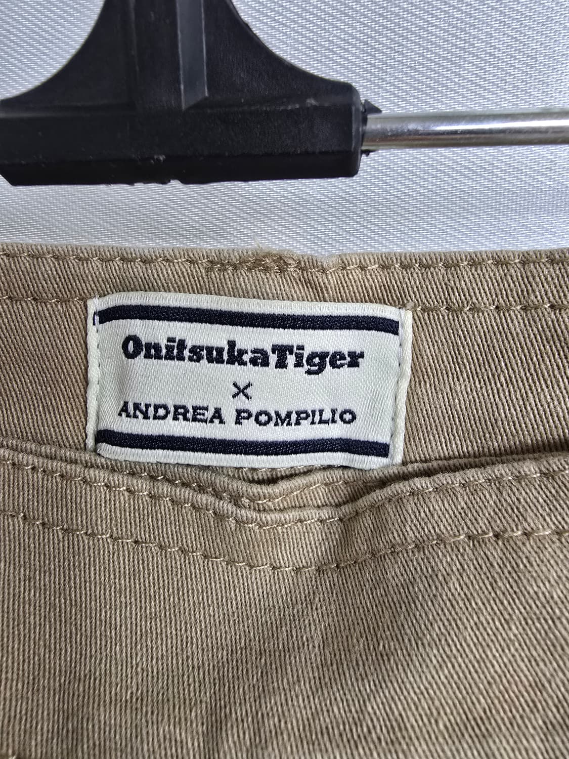 오니츠카타이거 X 안드레아폼필리오 베이지 면바지 (1954) 상품이미지3