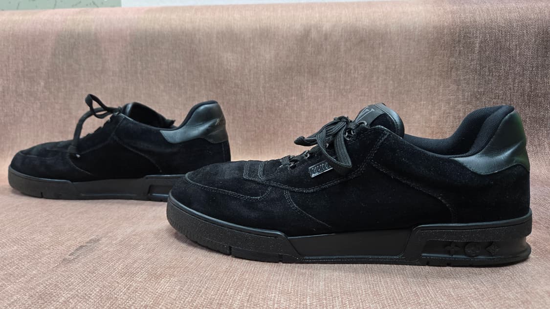 루이비통 275mm-  블랙 스웨이드 스니커즈 상품이미지4