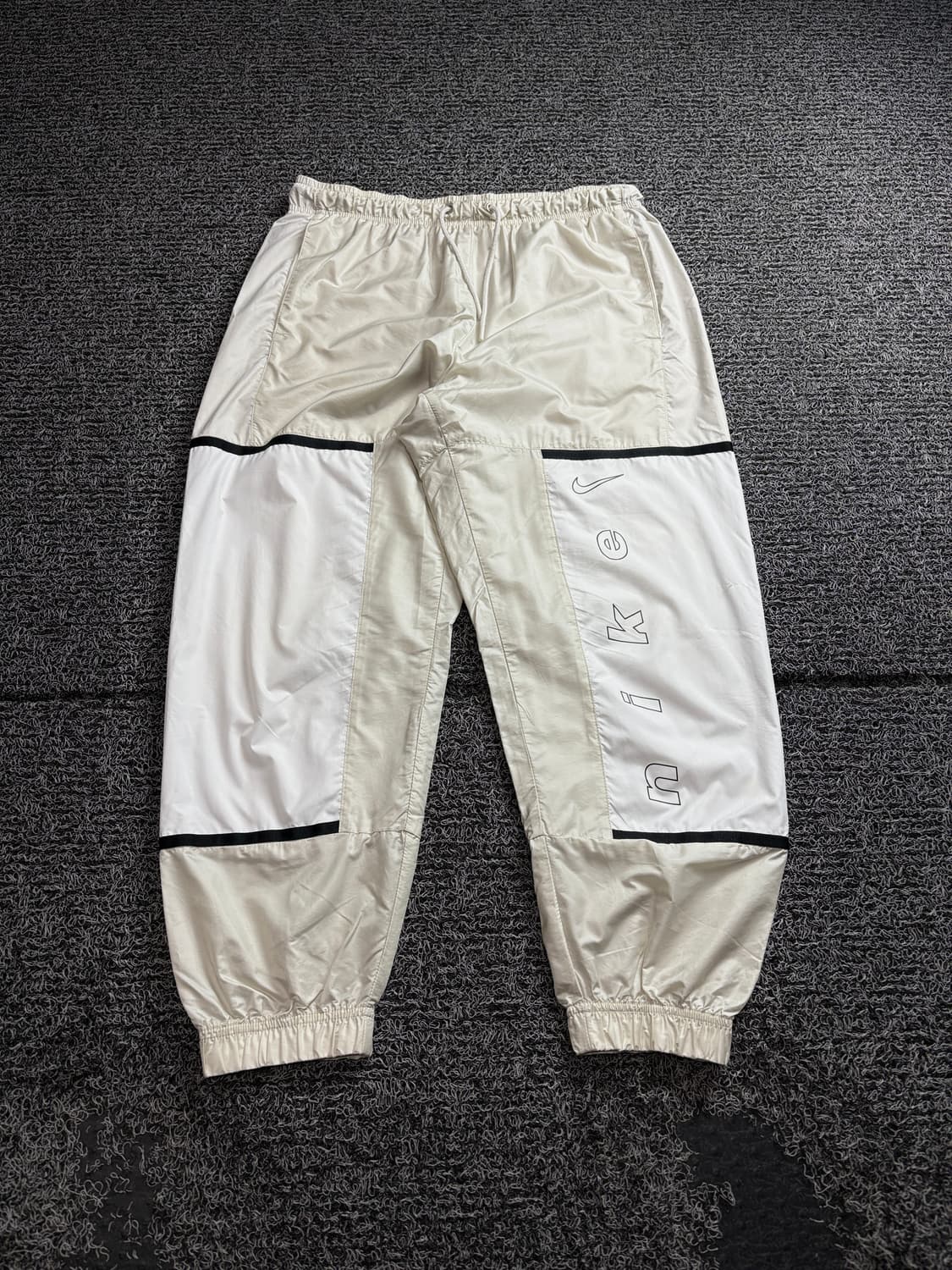 나이키 신형 빅로고 우븐 트랙 팬츠 3312 상품이미지2