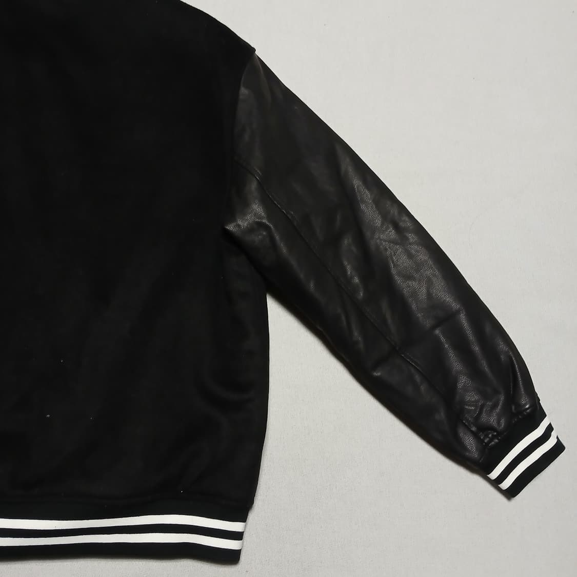 택붙은 미사용 2020 KT위즈 야구 점퍼 패딩 유니폼 바시티 겨울 상품이미지7