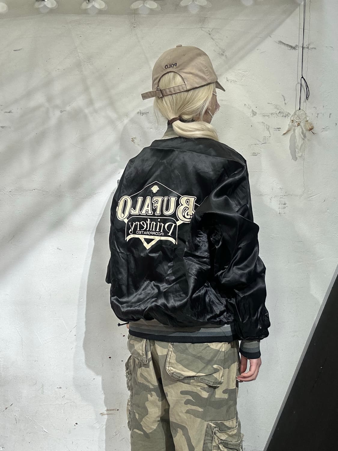 일본 빈티지 블랙 올드스쿨 자수 빅 로고 바시티 자켓 L 상품이미지3