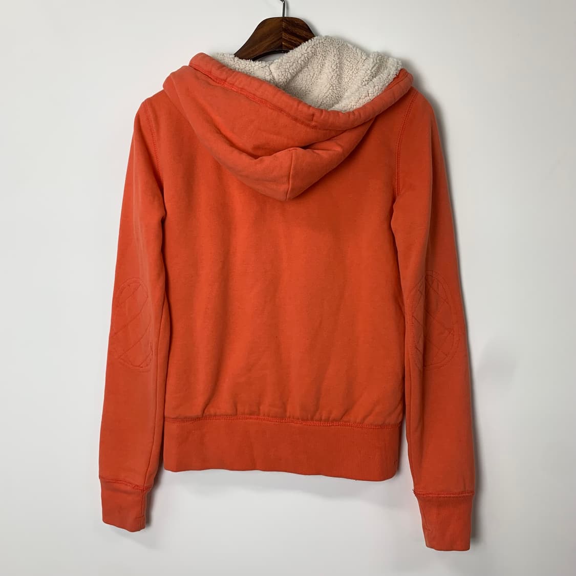 후아유 y2k 와투케 오렌지 양털 후드집업 상품이미지3