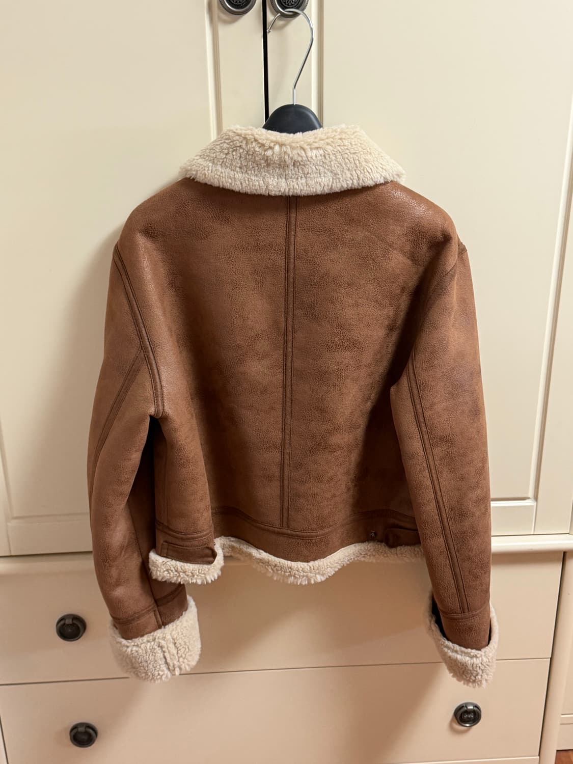 [SISTINA] 시스티나 시어링 집업 무스탕 자켓 상품이미지2