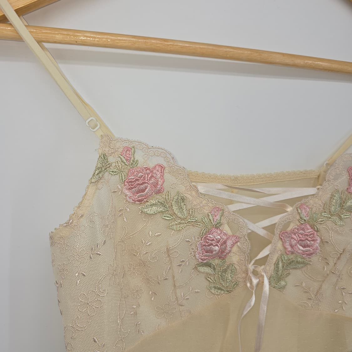 아이보리 레이스 꽃무늬 슬립 뷔스티에 상품이미지2