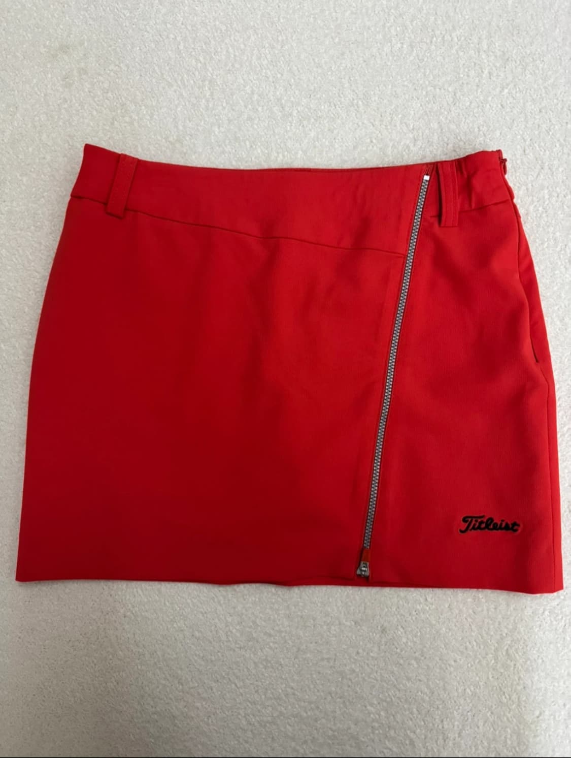타이틀리스트 골프 치마 레드 상품이미지1