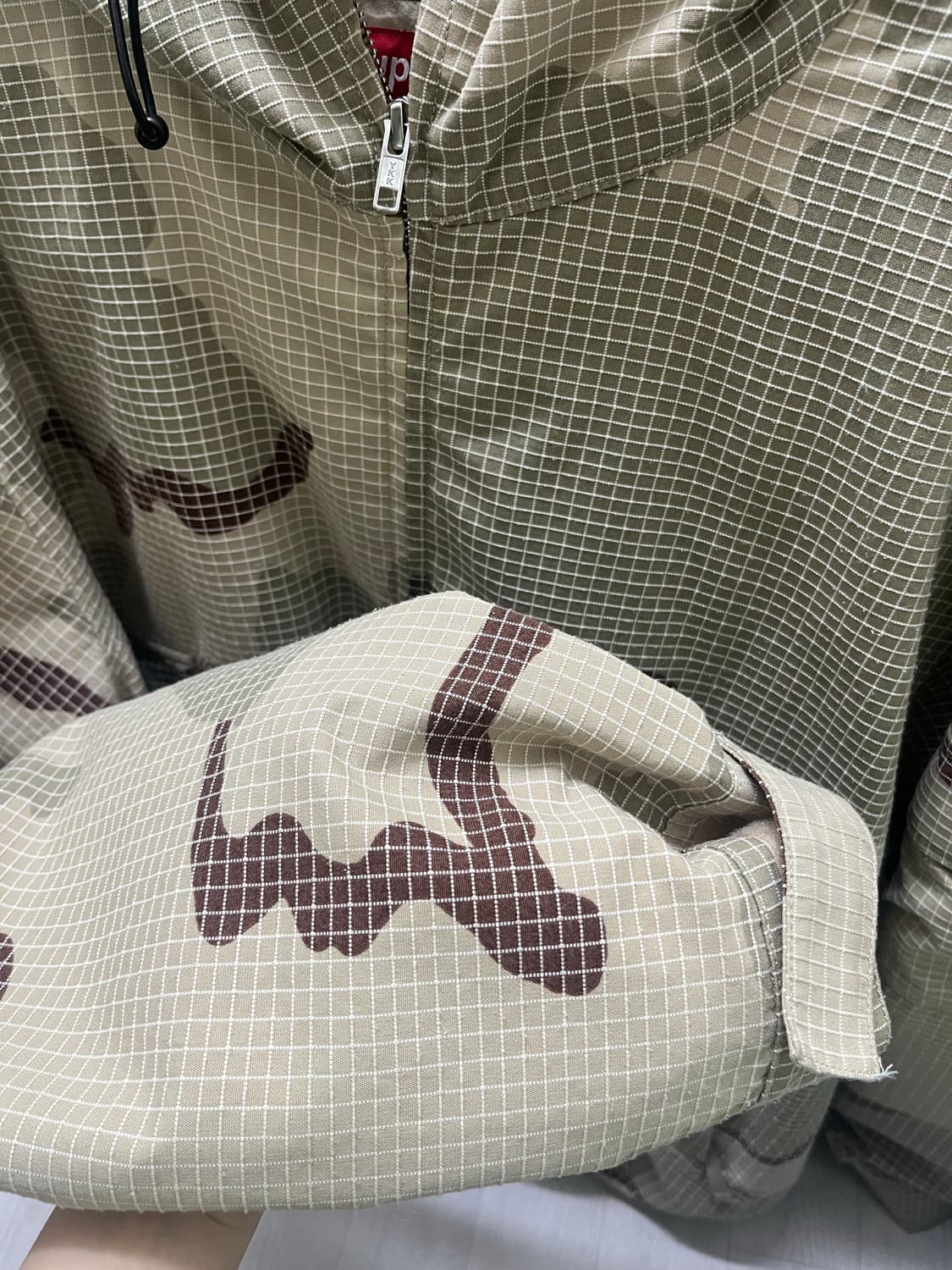 슈프림 21ss Supreme Grid Camo Zip Up Hooded 상품이미지3