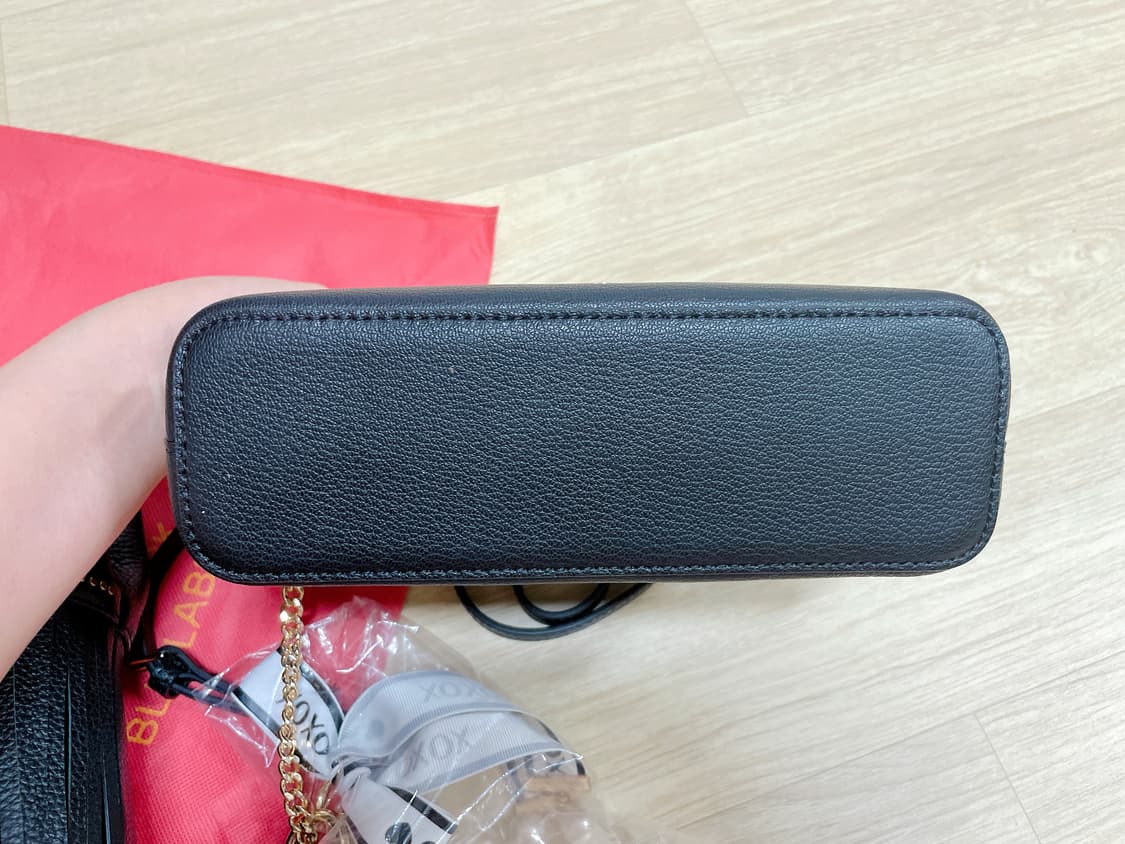 [새상품] XOXO 진주장식 소가죽 크로스백 넘나 예쁨 상품이미지7