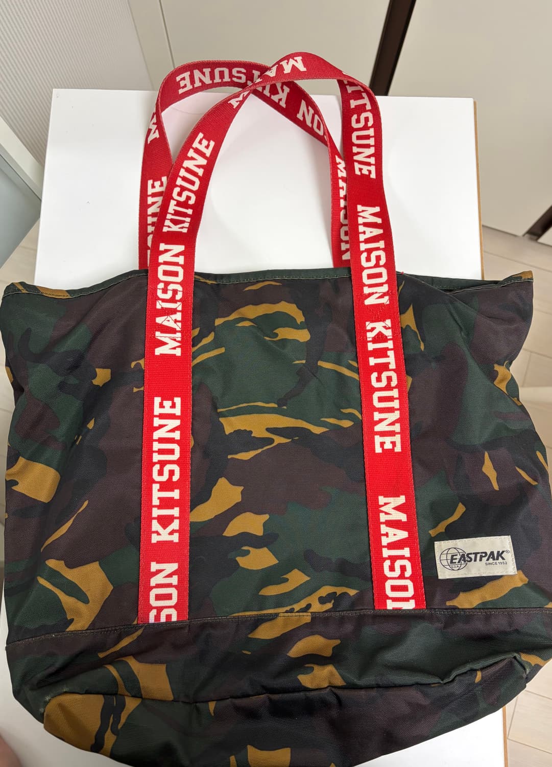 메종 키츠네& 이스트팩 콜라보 토트백 상품이미지4