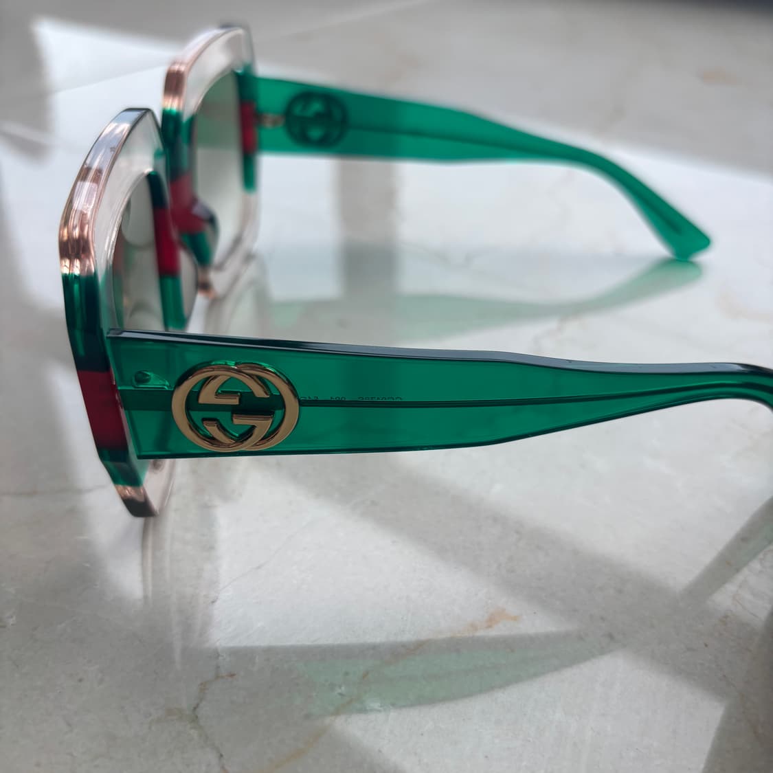 Gucci 구찌 멀티컬러 오버사이즈 프레임 선글라스 상품이미지4
