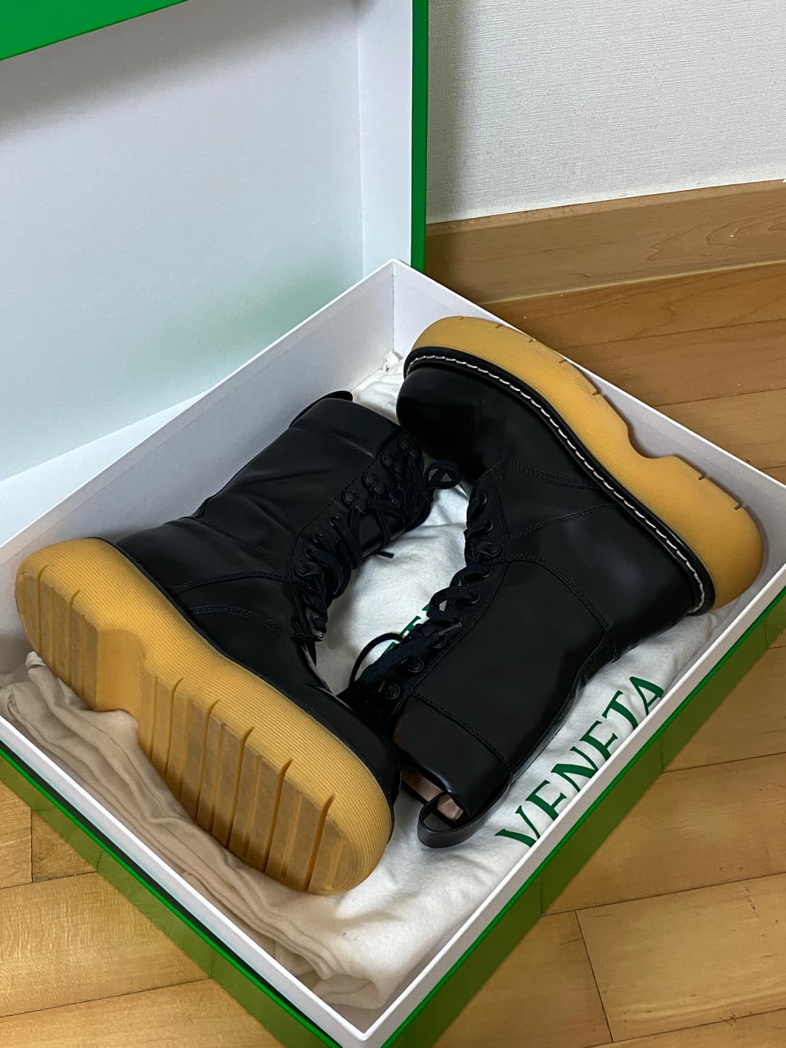 보테가베네타 부츠 블랙 상품이미지6