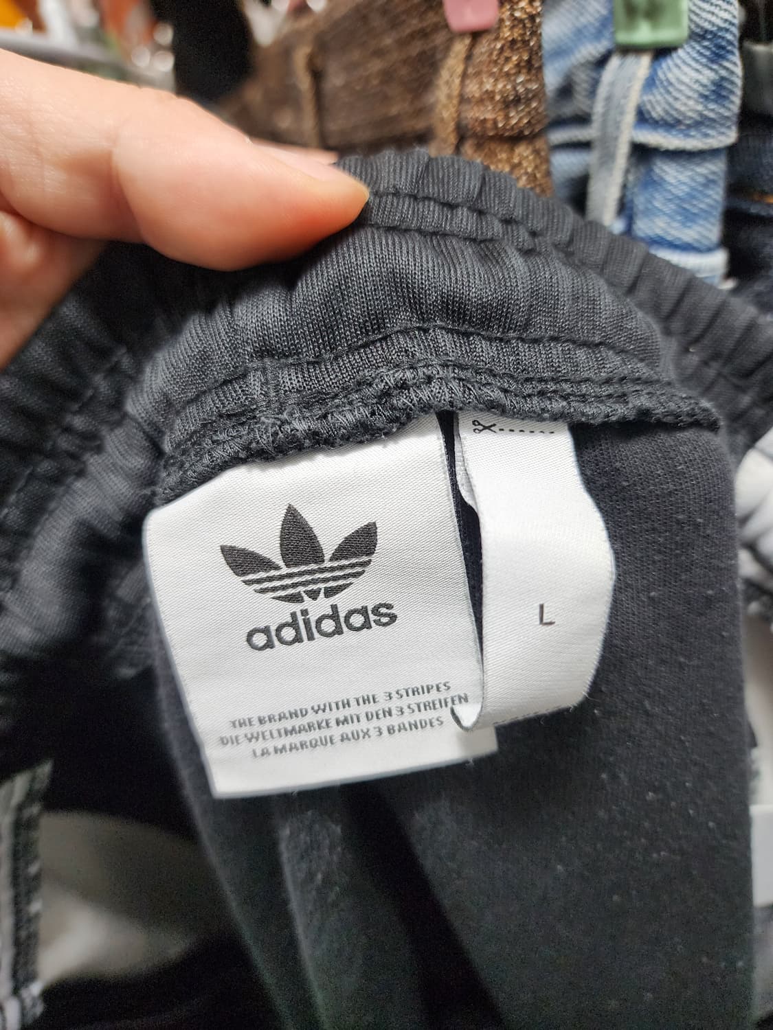 아디다스 기모 불꽃로고 트랙팬츠  상품이미지5