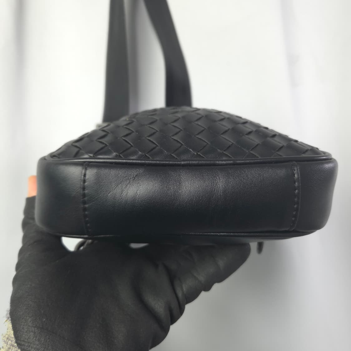 보테가베네타 힙색 슬링백  상품이미지5