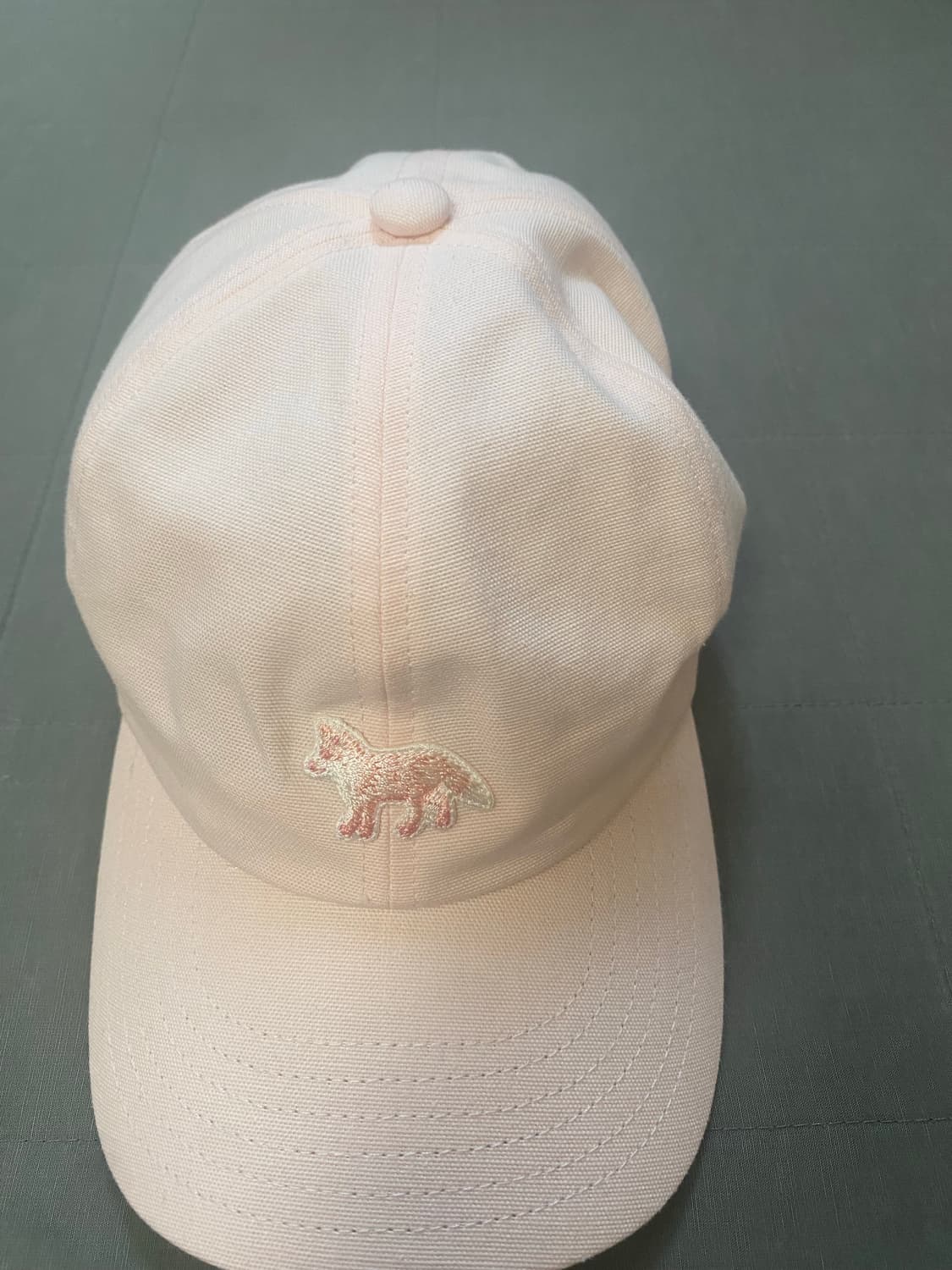 메종키츠네 베이비폭스 베이비 핑크 모자  상품이미지1