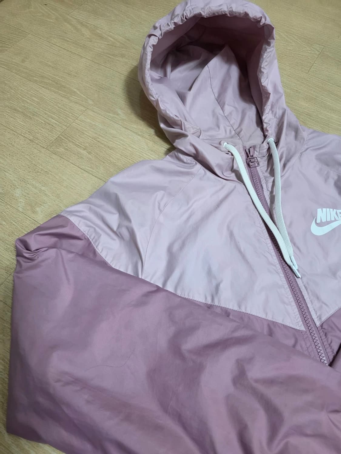 나이키 우먼스 윈드러너 바람막이 자켓 M 상품이미지3