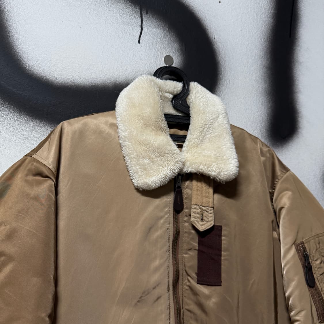 Moussy 마우지 컬러블럭 배색 퍼 카라 B15 플라이트 봄버 자켓 상품이미지3