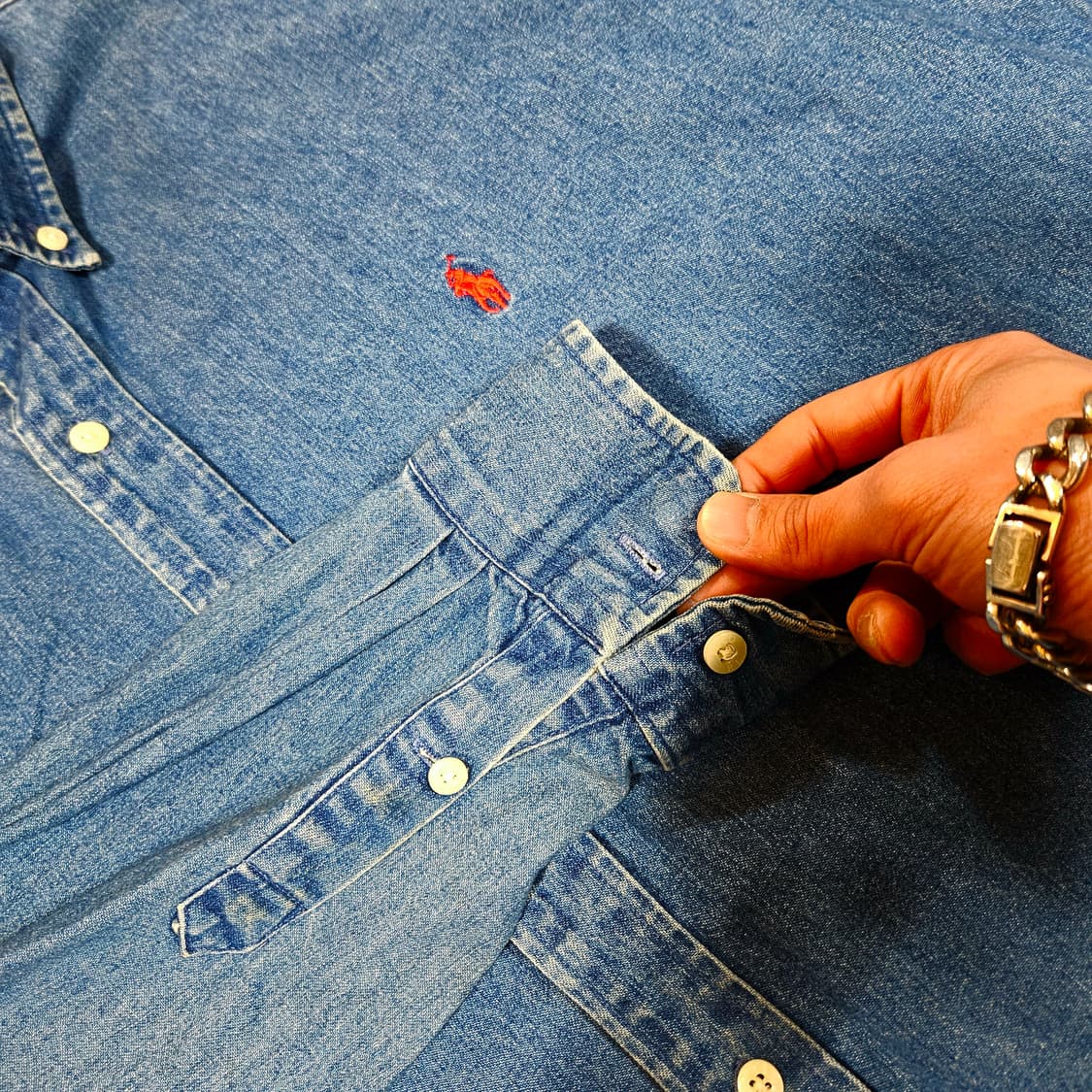 폴로랄프로렌 빈티지 레드 포니
루즈핏 데님 셔츠 상품이미지4