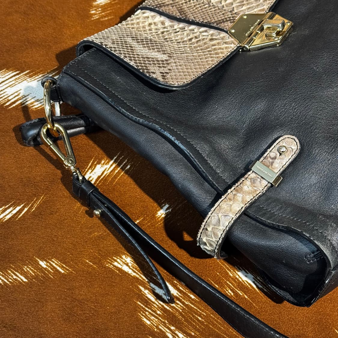 발렌시아가 파이톤 레더 숄더백 크로스백 (OS) y2k 상품이미지6