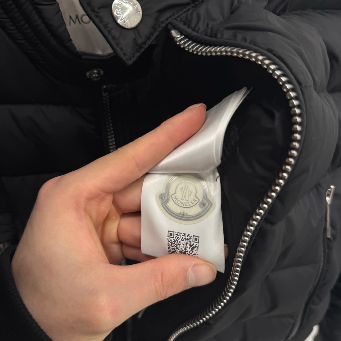 [2] 몽클레어 아미오 경량패딩 자켓 상품이미지6