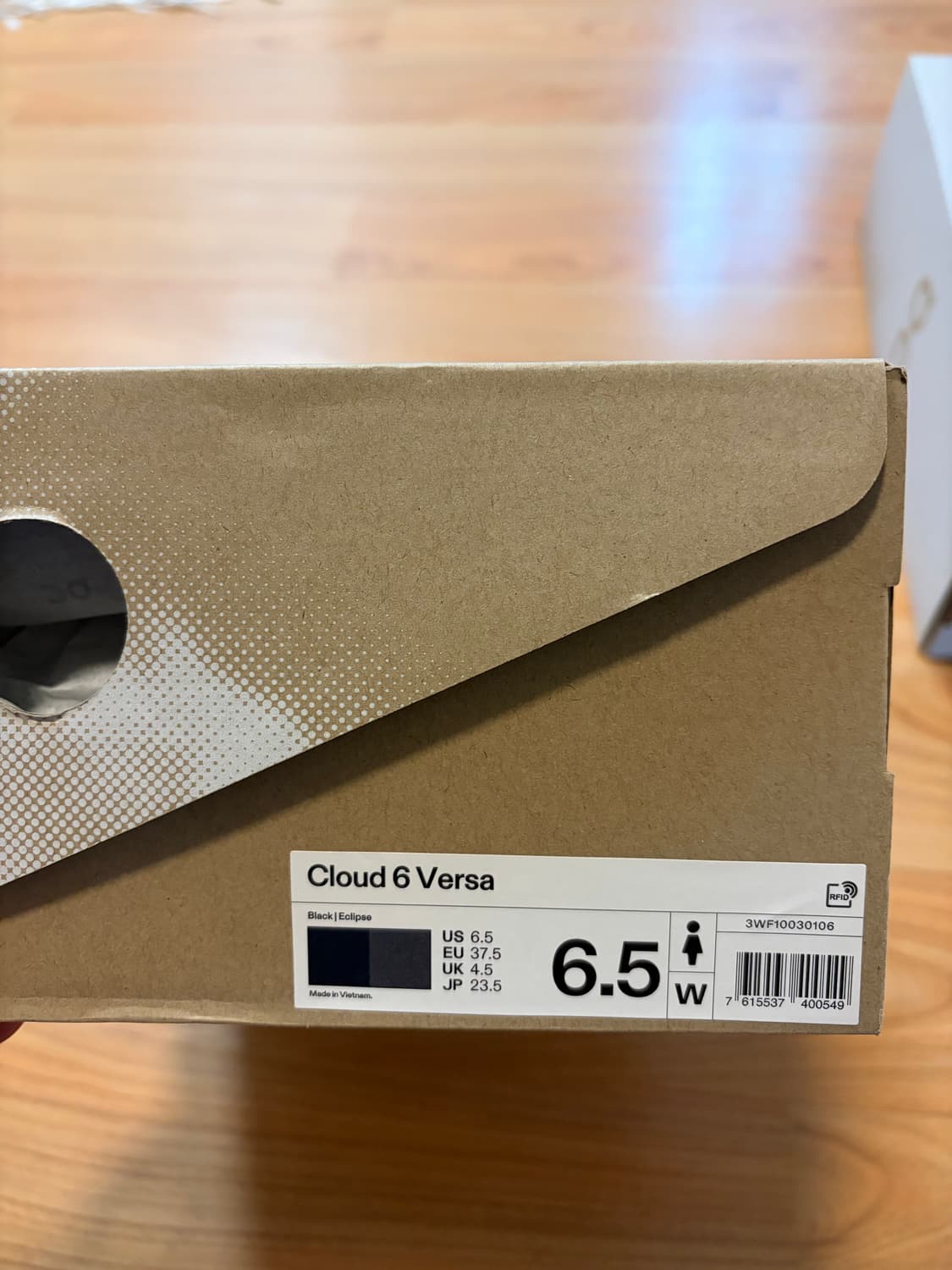 온러닝 클라우드 6 버사 235 새상품 상품이미지2