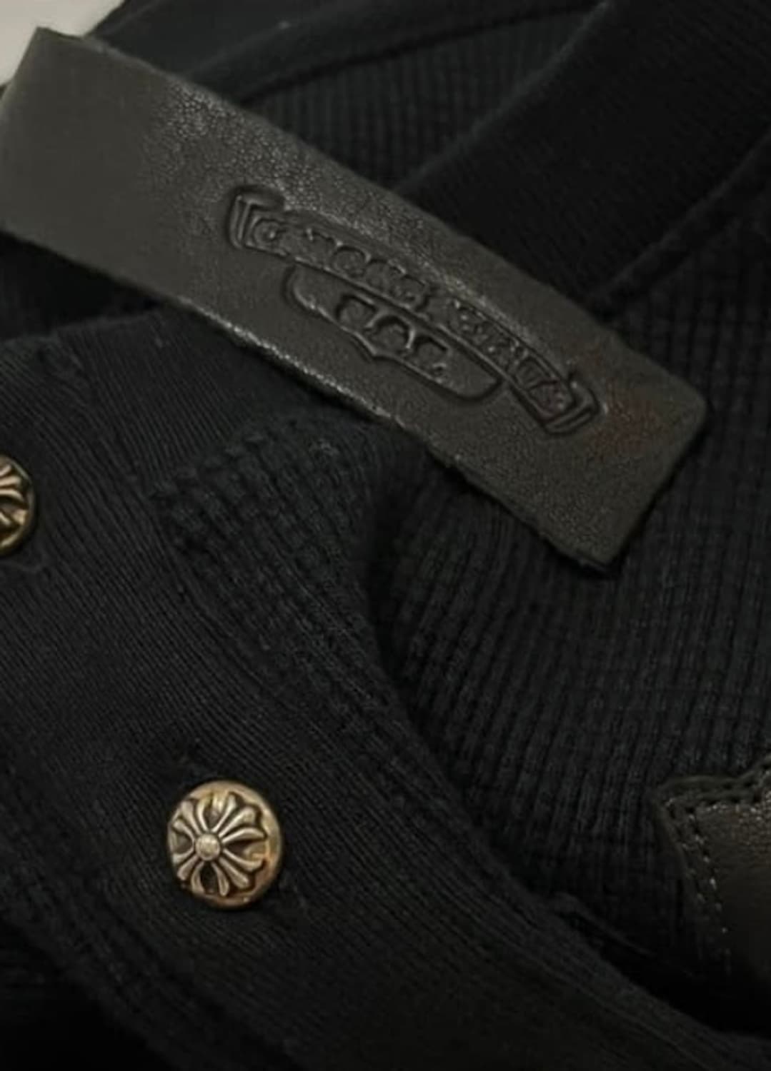 크롬하츠 헨리넥 레더패치 니트 L사이즈 처분 상품이미지3