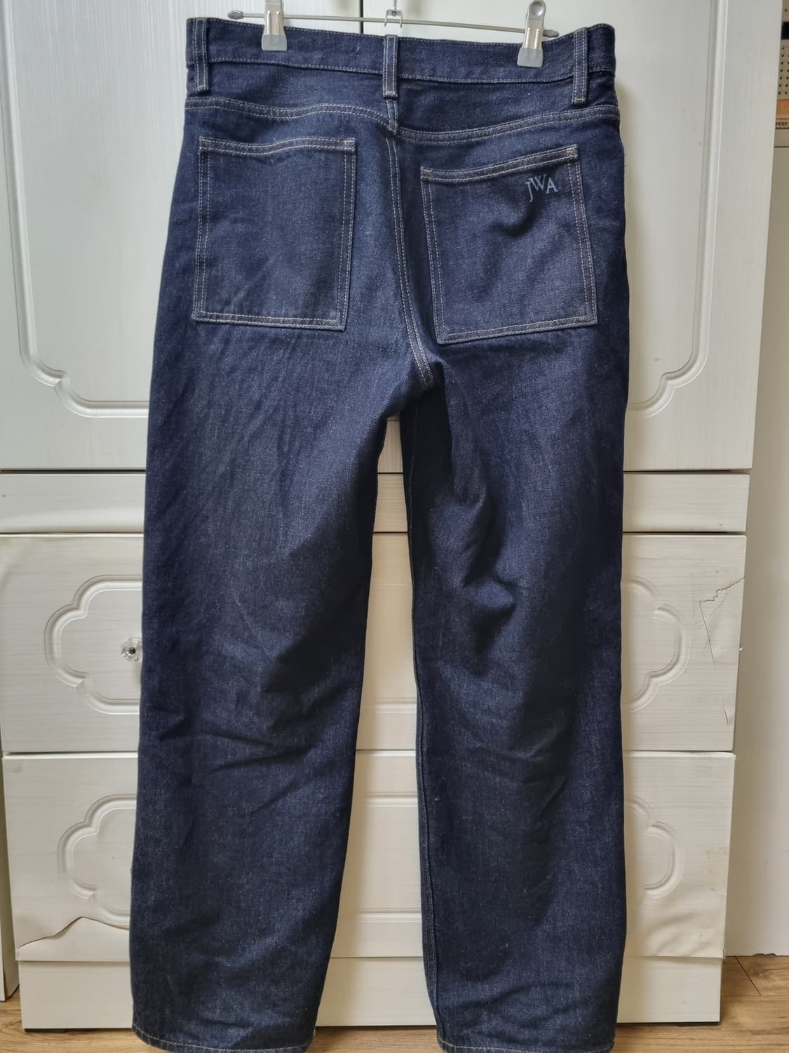 유니클로 jw앤더슨 스트레이트진 한번 입고 판매합니다ㅠㅠ 상품이미지2