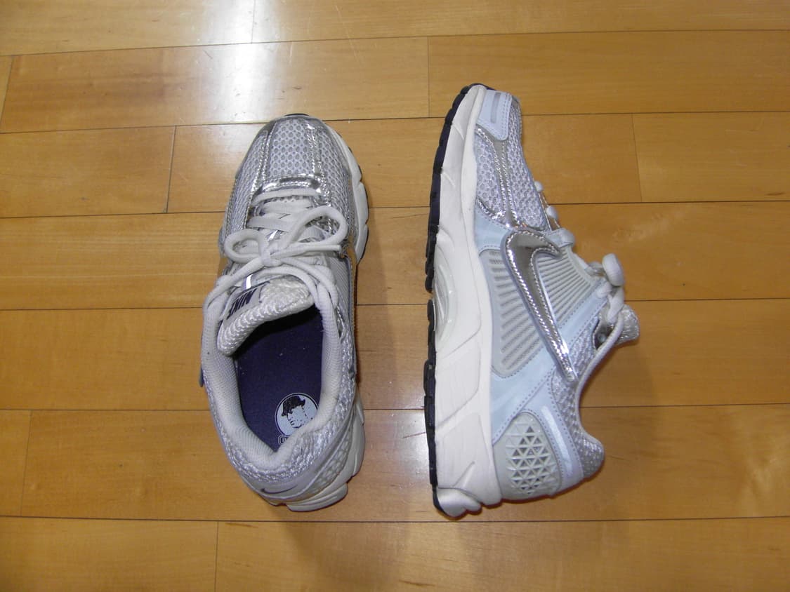 나이키 줌 보메로 5 실버 상품이미지5