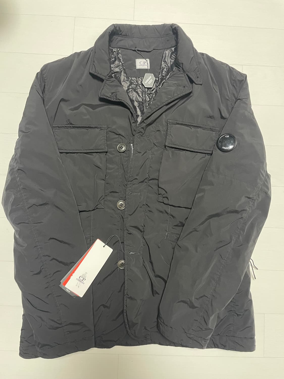 CP컴퍼니 패디드 자켓 블랙 상품이미지1