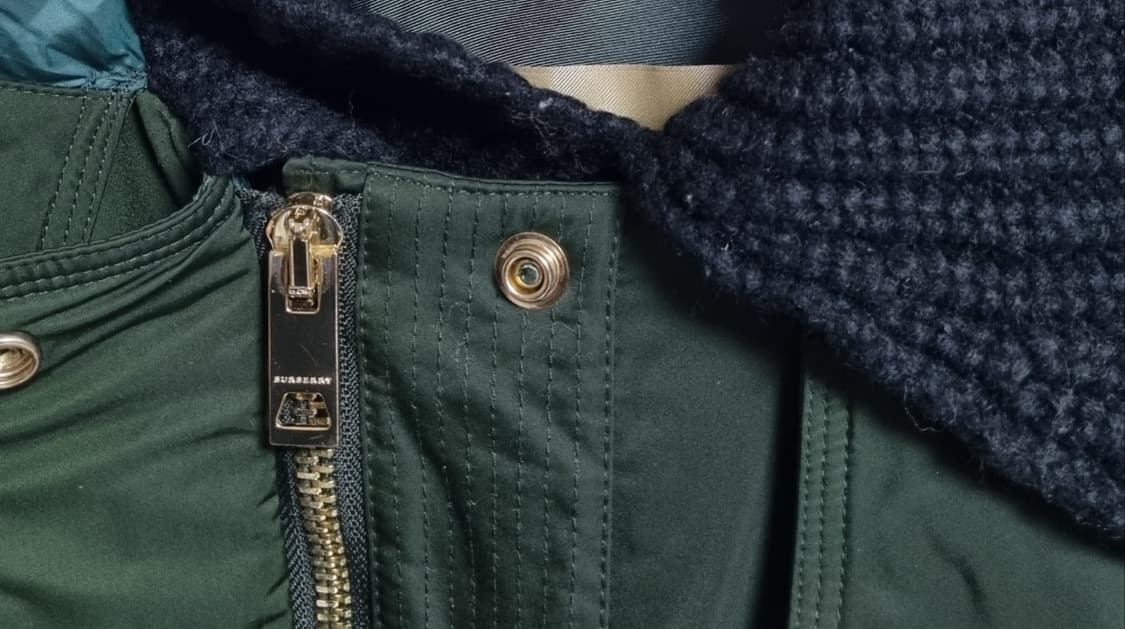 S (55) 버버리 카키 덕다운 오리털 롱패딩 상품이미지3