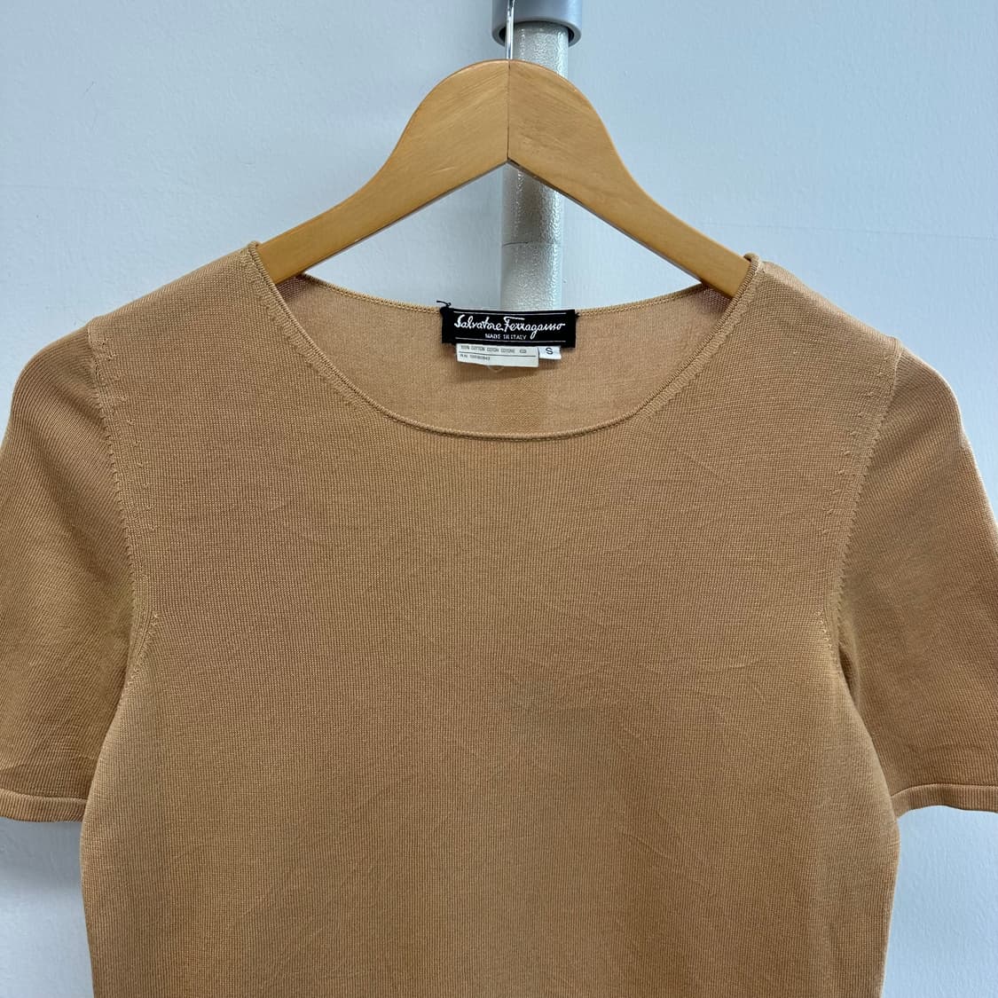 페라가모 디테일 반팔 니트 상품이미지2