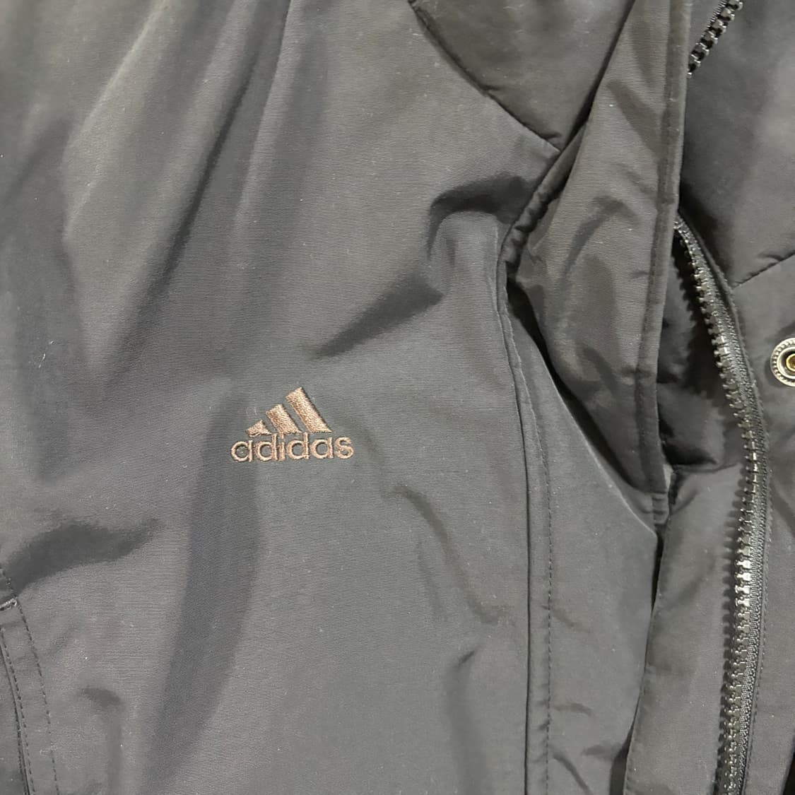 아디다스 덕 다운 와펜 후드 롱패딩 상품이미지2