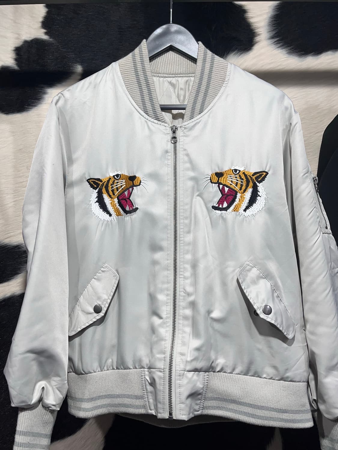 호랑이 자수 스카잔 상품이미지3