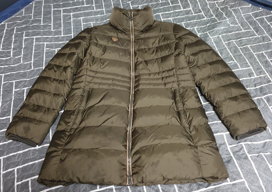 와일드로즈 슬림핏 made in swiss 구스다운 패딩 (100) 상품이미지1