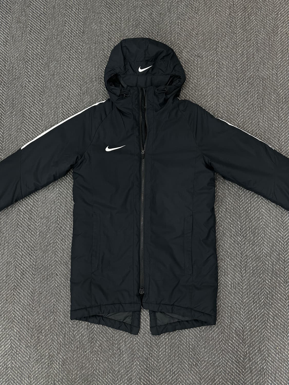 나이키 패딩 블랙 상품이미지2