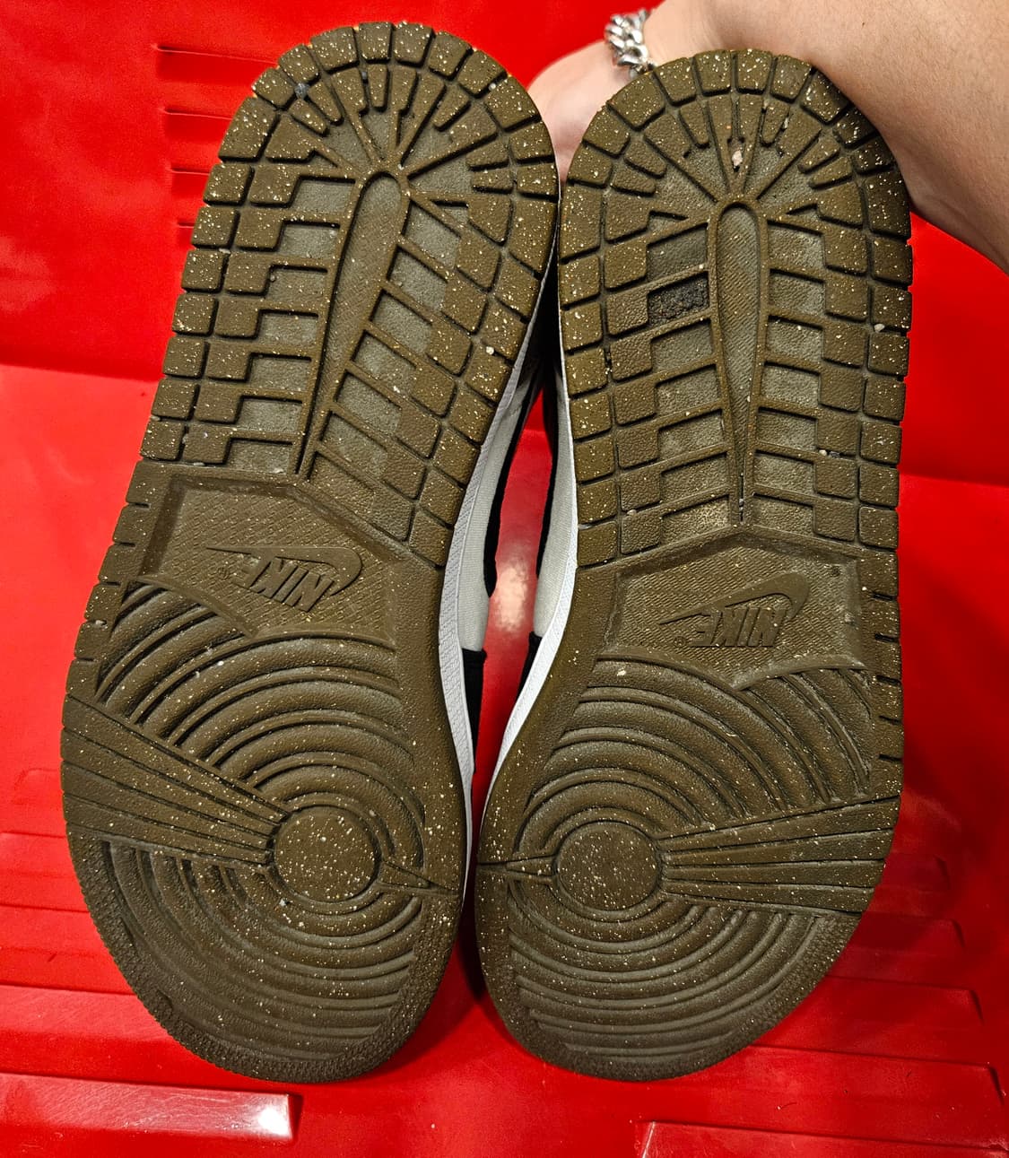 나이키(Nike) 에어조던 1 미드 SE라이트 올리브카키 280size 상품이미지6